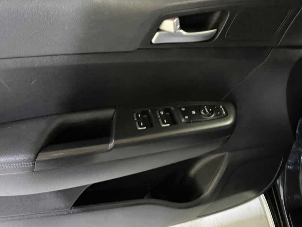 KIA Sportage 2016 Azul - Importación desde Corea - HF Imports Iquique - Foto 13