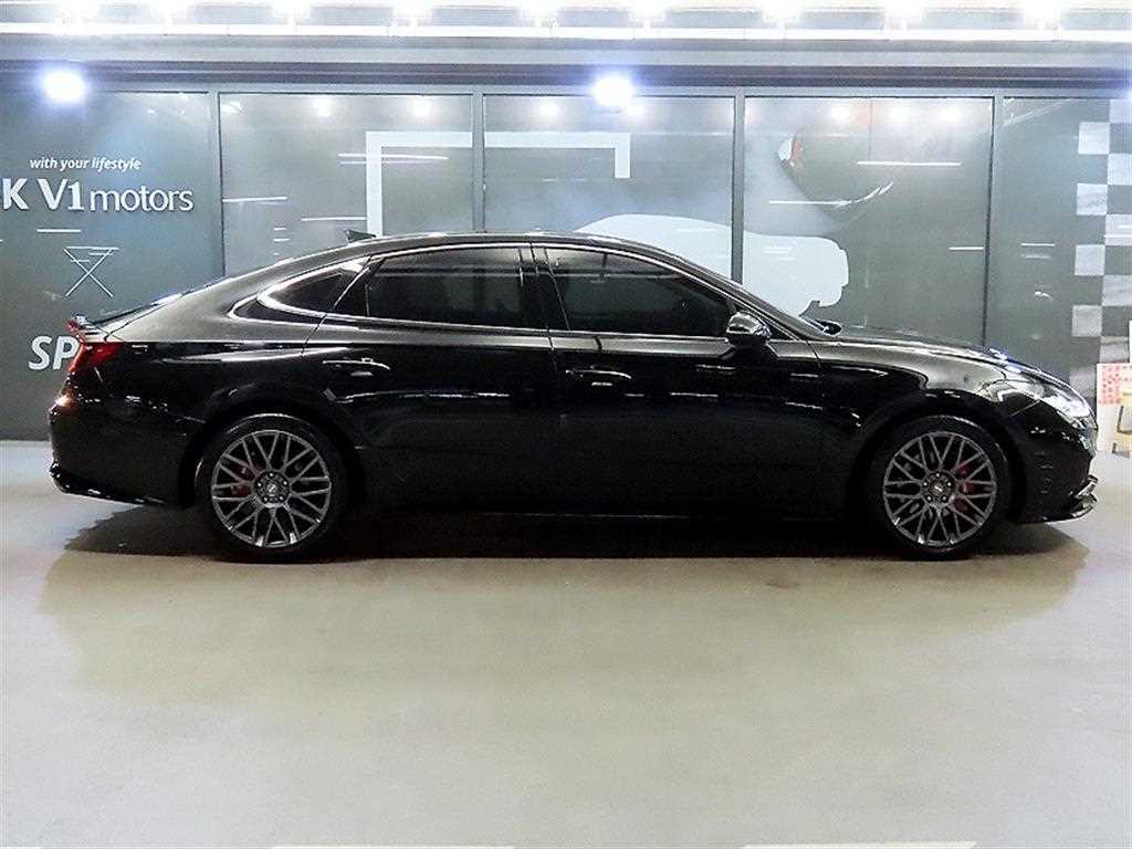 HYUNDAI Sonata - Vista 3