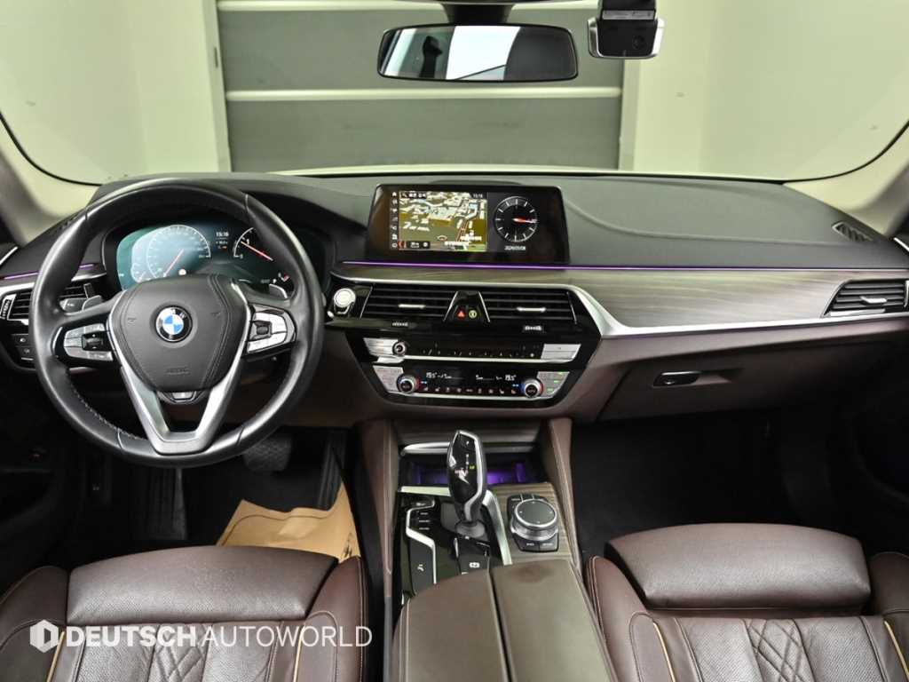 BMW 5 Series - Vista 7