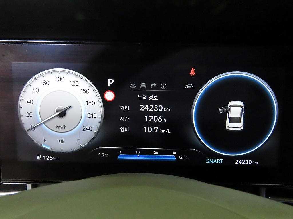 HYUNDAI Avante - Vista 9
