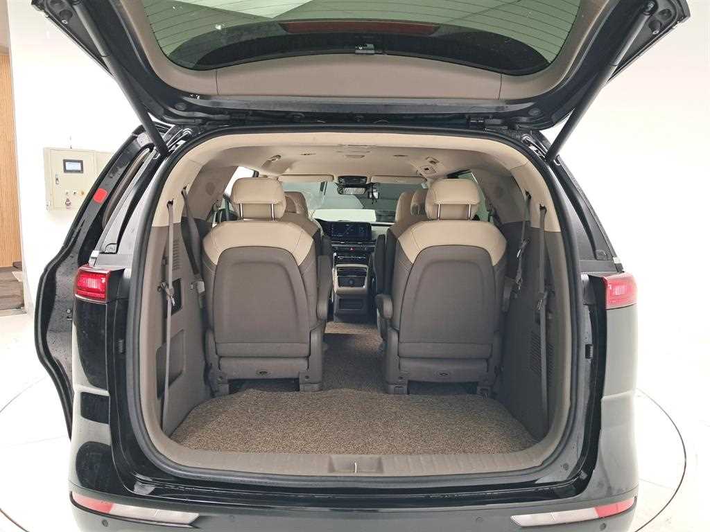 KIA Carnival 2021 Negro - Importación desde Corea - HF Imports Iquique - Foto 18