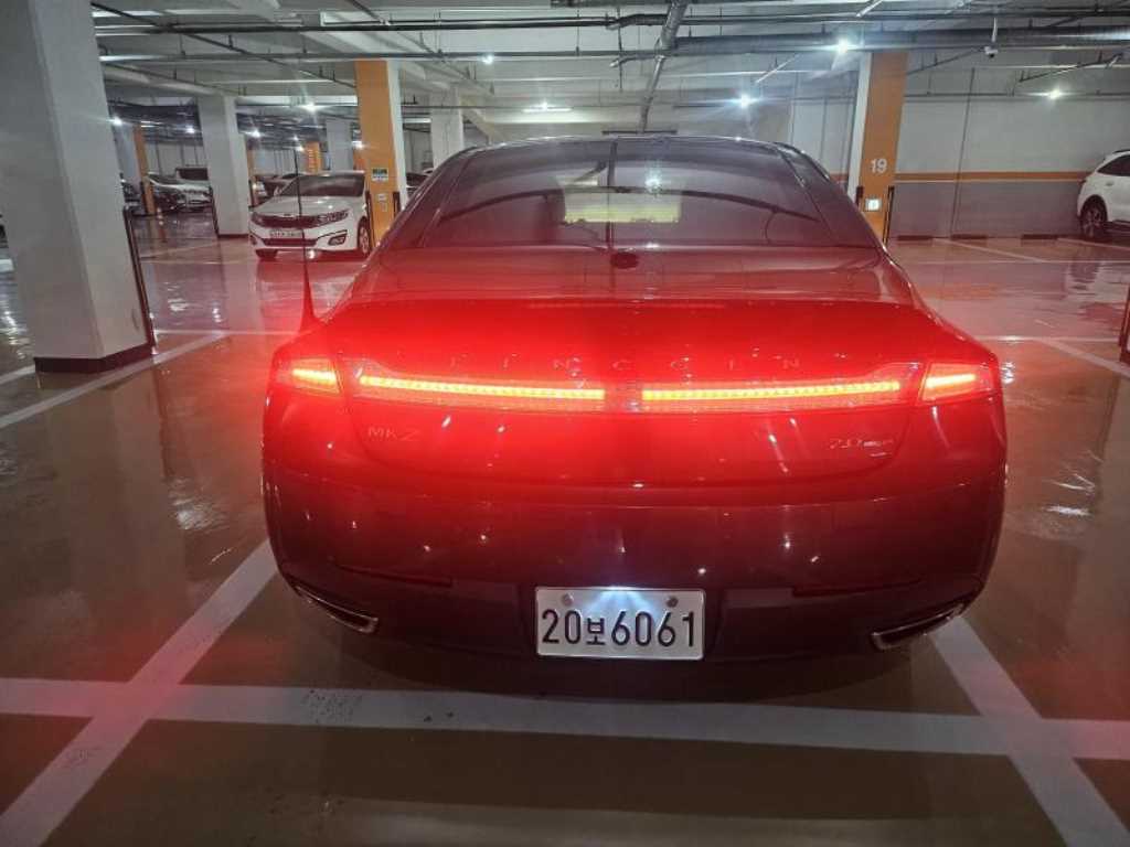 Lincoln MKZ - Vista 3