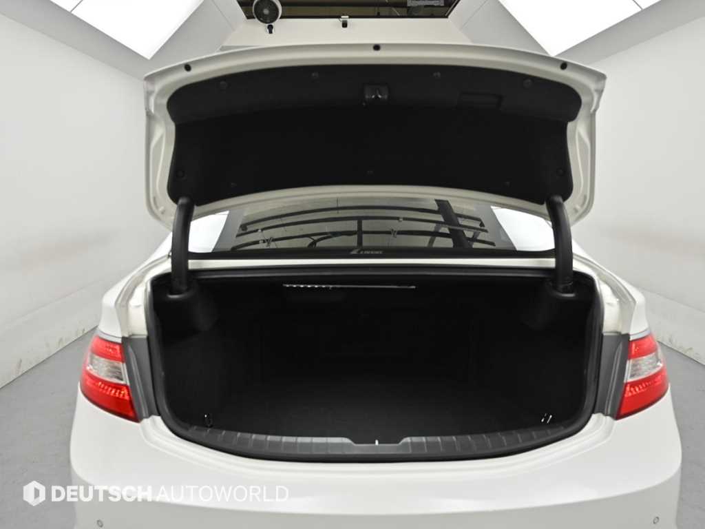 HYUNDAI Grandeur 2016 Blanco - Importación desde Corea - HF Imports Iquique - Foto 19