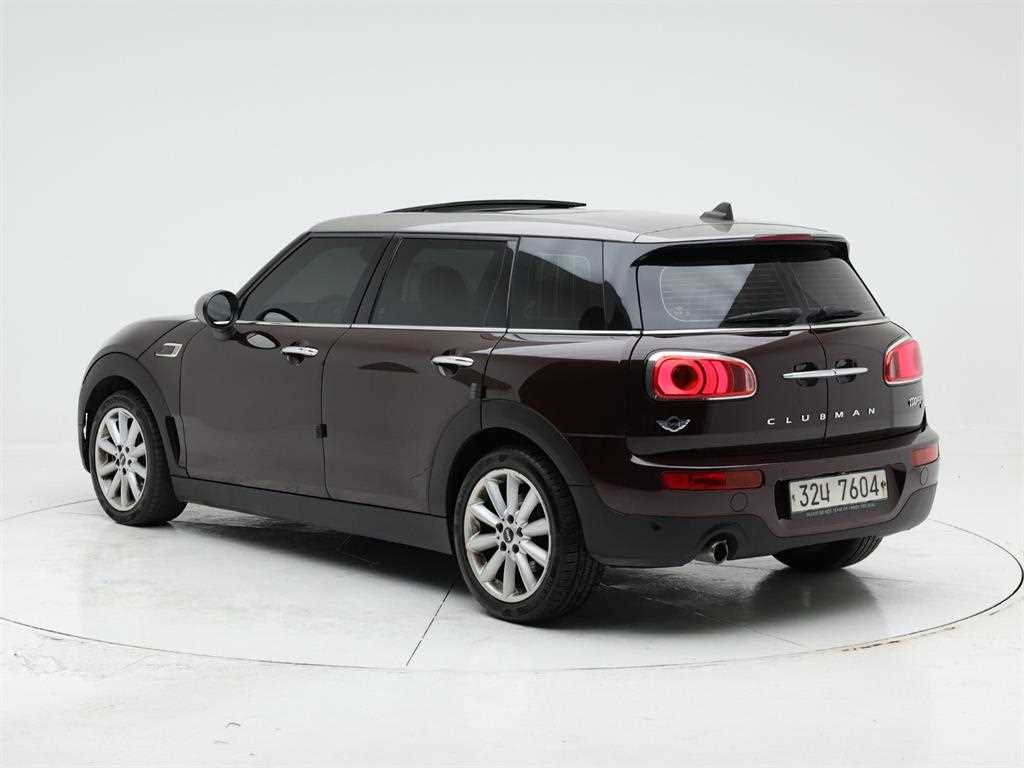 Mini Clubman - Vista 4