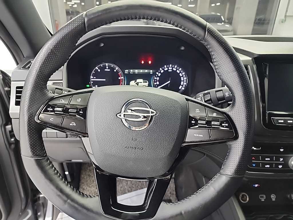Ssangyong Rexton - Vista 9