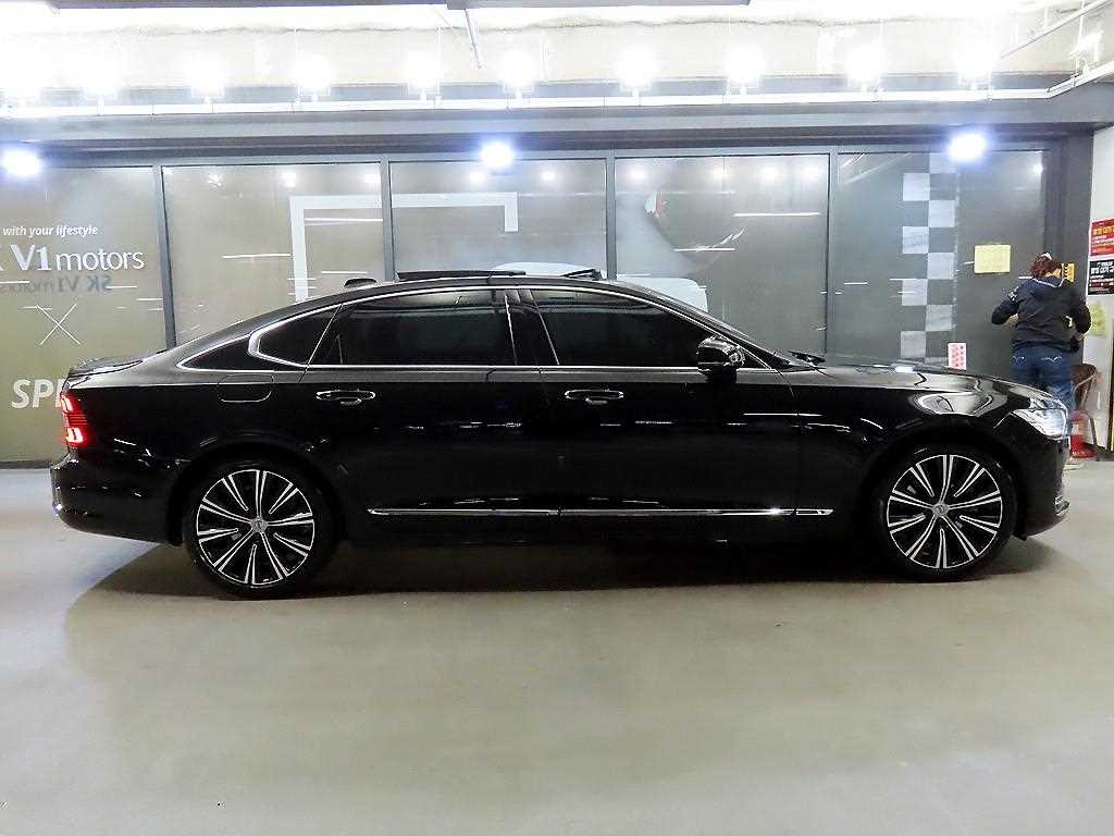 Volvo S90 - Vista 3