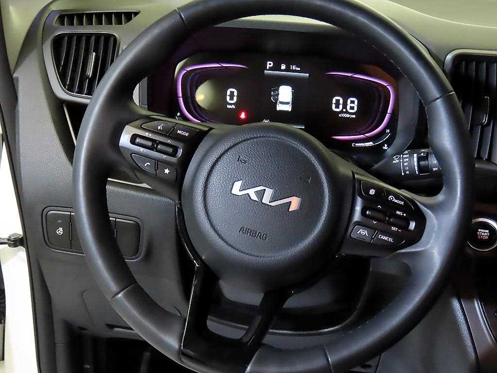 KIA Ray - Vista 8