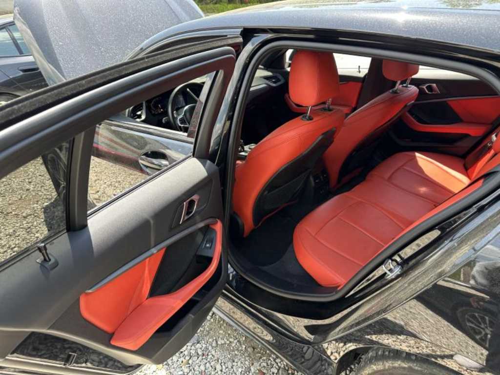 BMW 1 series - Vista 6