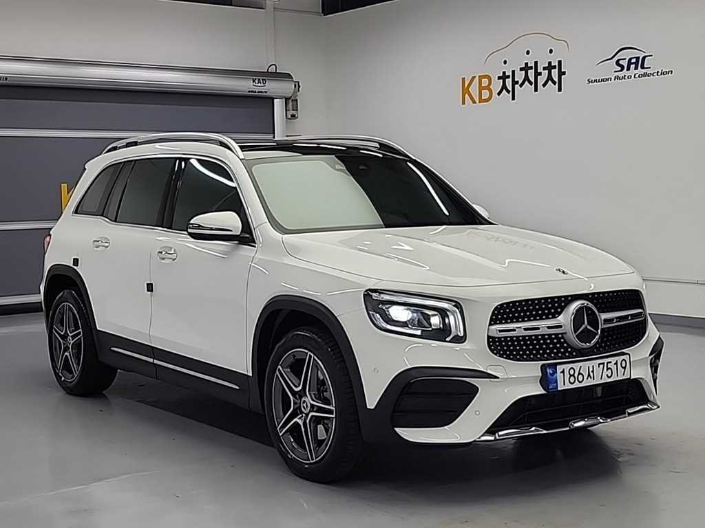 Mercedes Benz GLB Class - Vista 4