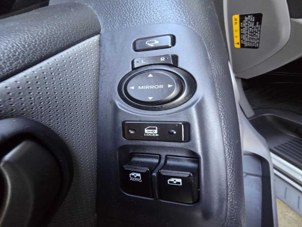 HYUNDAI Starex - Vista 7