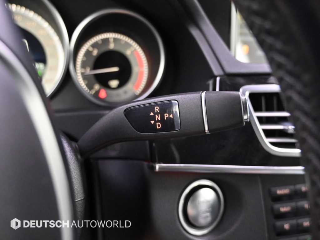 Mercedes Benz E class - Vista 9