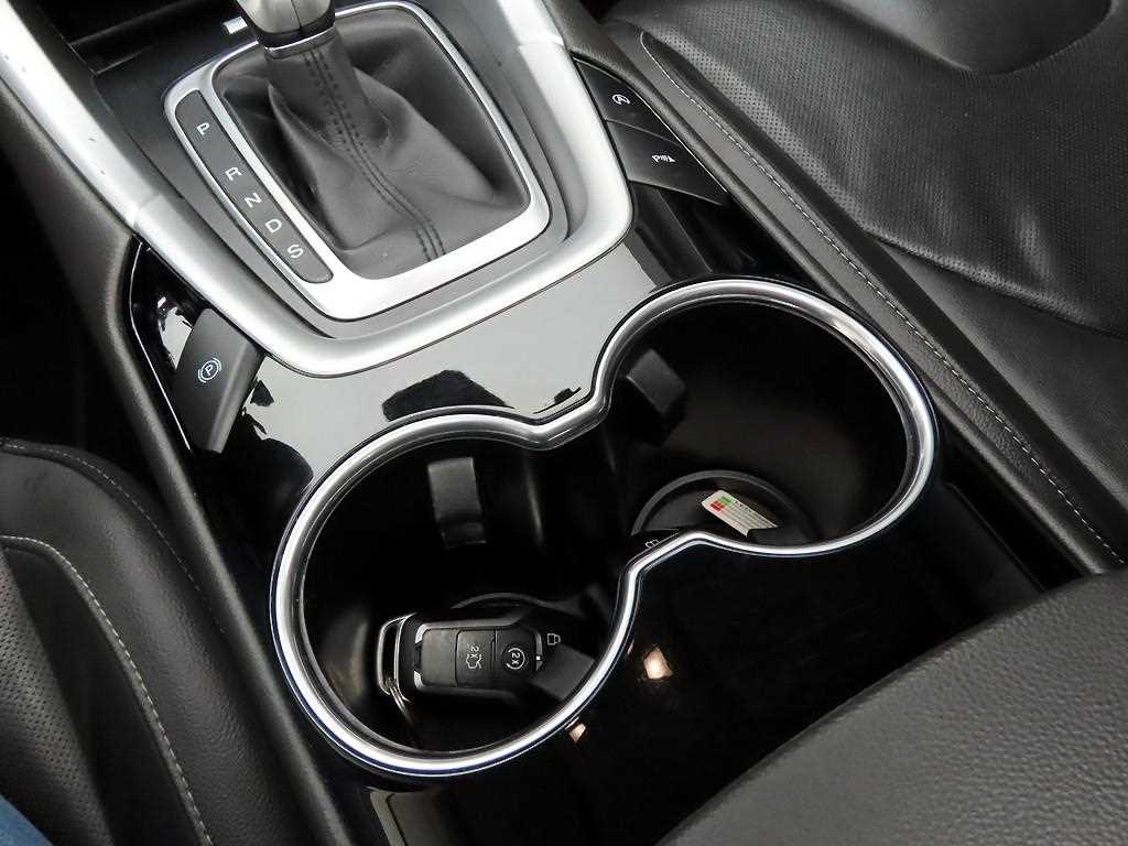 Ford Mondeo - Vista 11