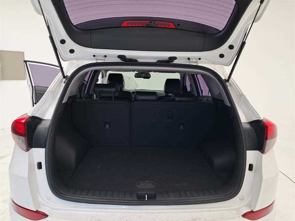 HYUNDAI Tucson 2016 Blanco - Importación desde Corea - HF Imports Iquique - Foto 17