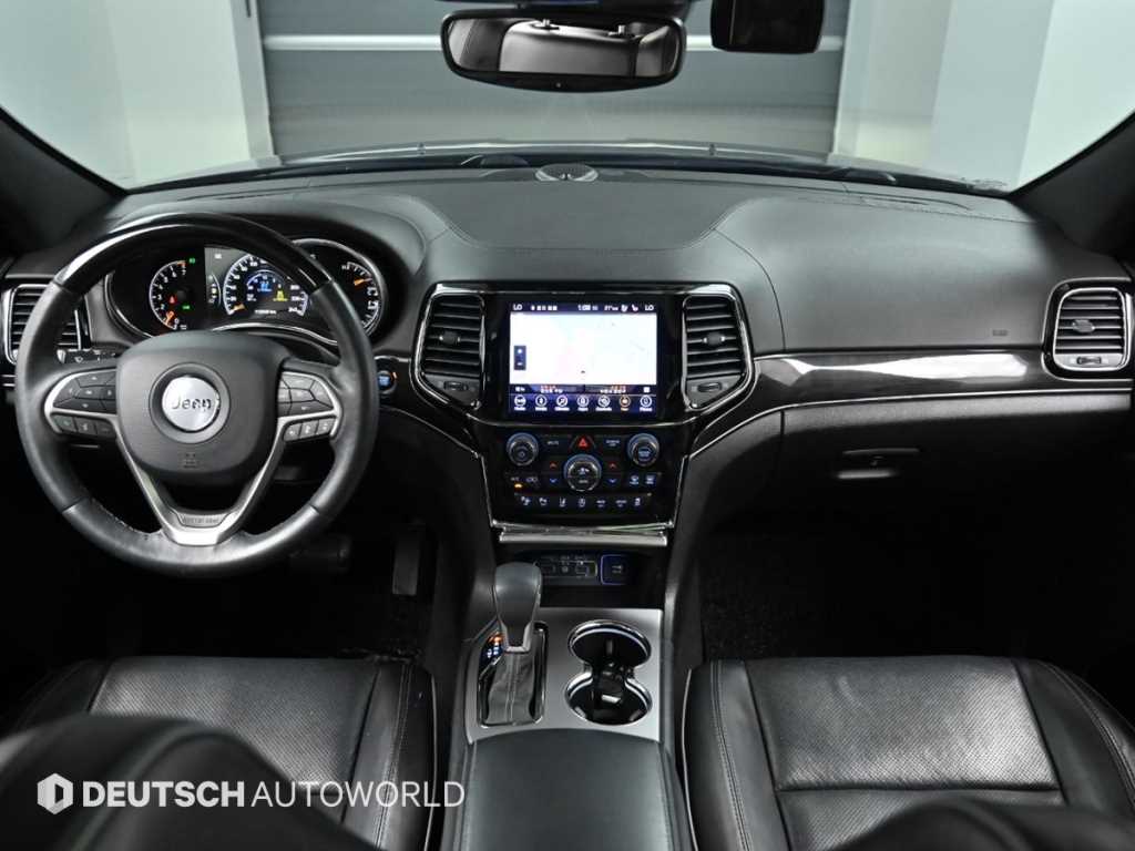 Jeep Cherokee - Vista 7