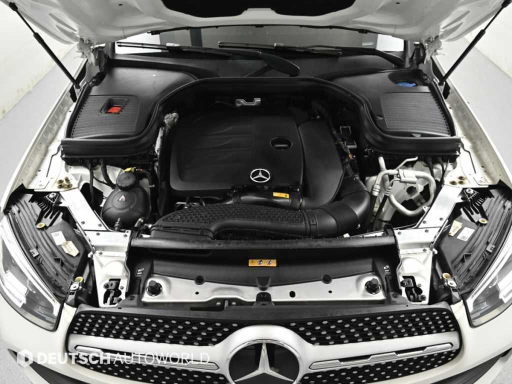 Mercedes Benz GLC Class - Vista 6