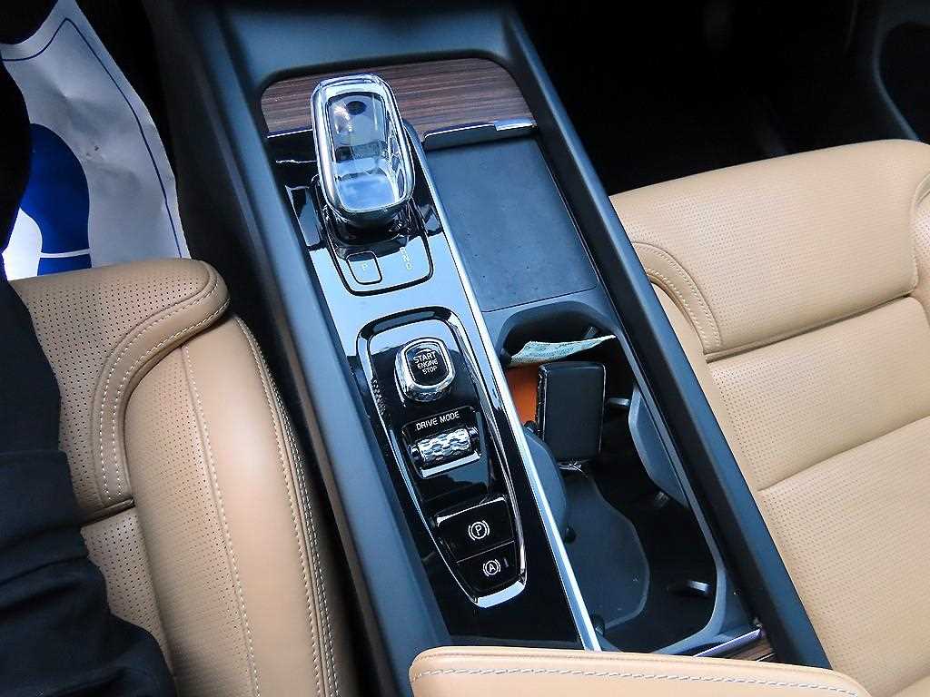 Volvo XC60 - Vista 10