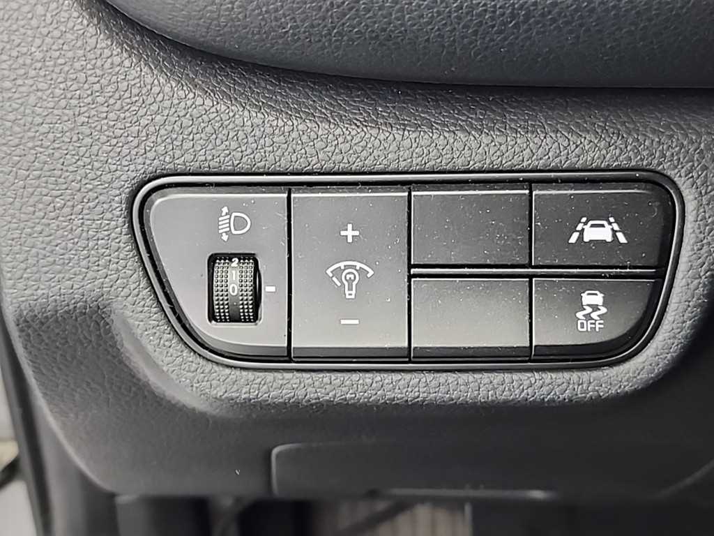 KIA Seltos 2020 Plateado - Importación desde Corea - HF Imports Iquique - Foto 17