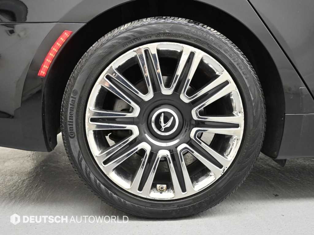 HYUNDAI Equus - Vista 5