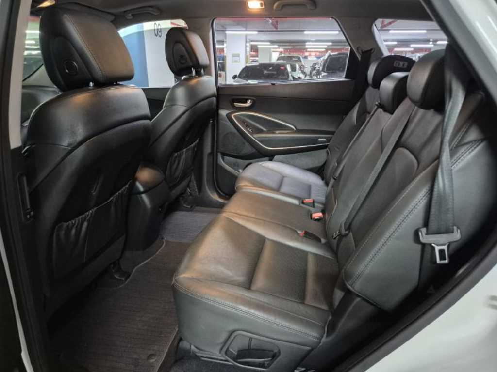 HYUNDAI Maxcruz - Vista 11