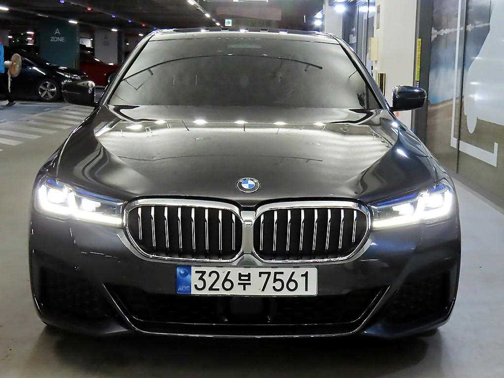 BMW 5 Series - Vista 2