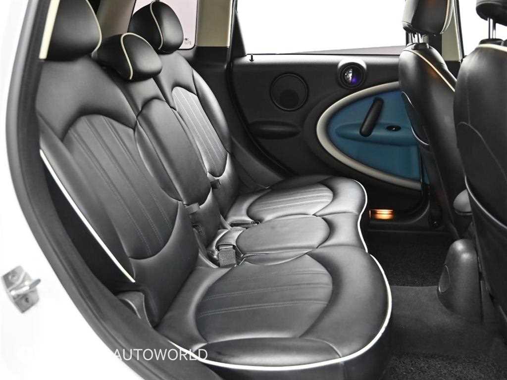 Mini Countryman - Vista 12