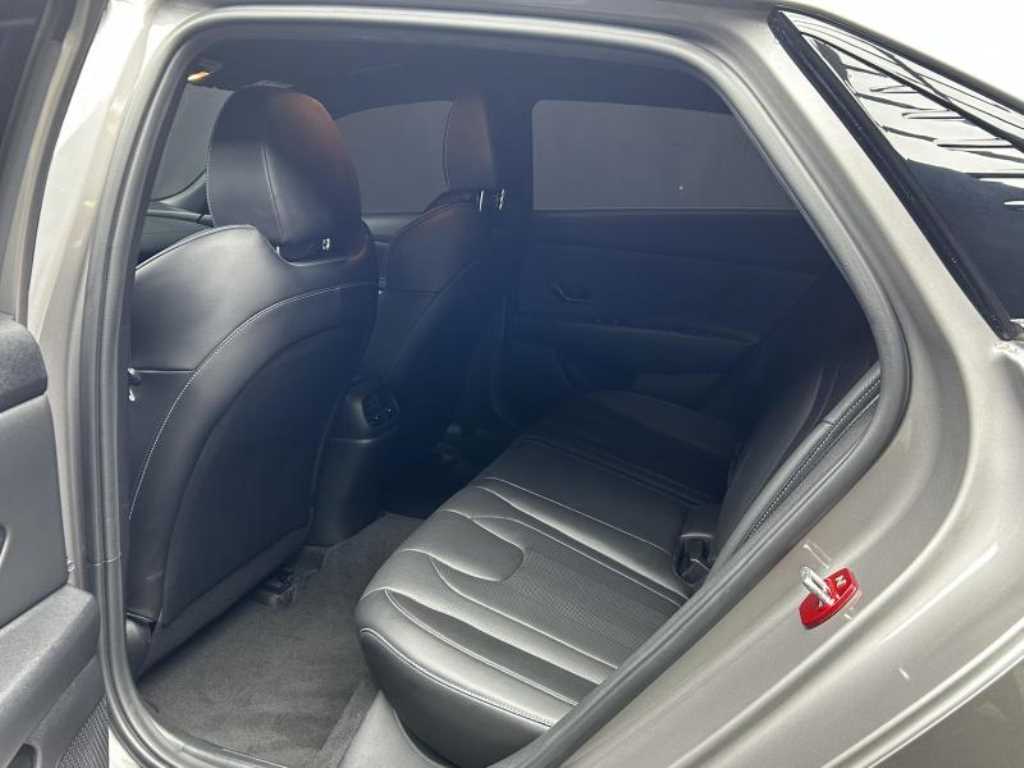HYUNDAI Avante - Vista 6