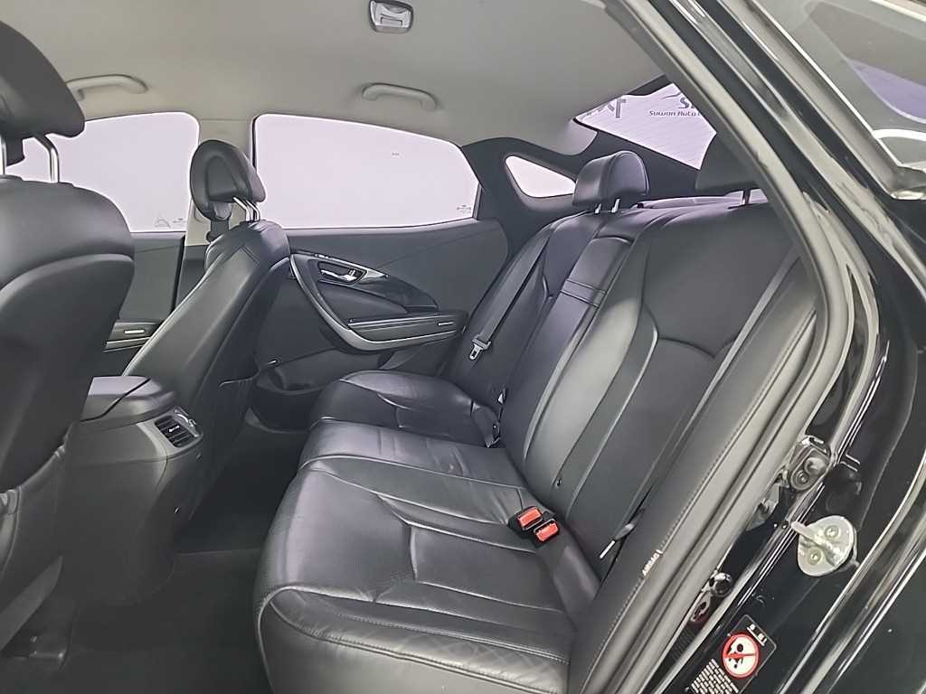 HYUNDAI Grandeur - Vista 12