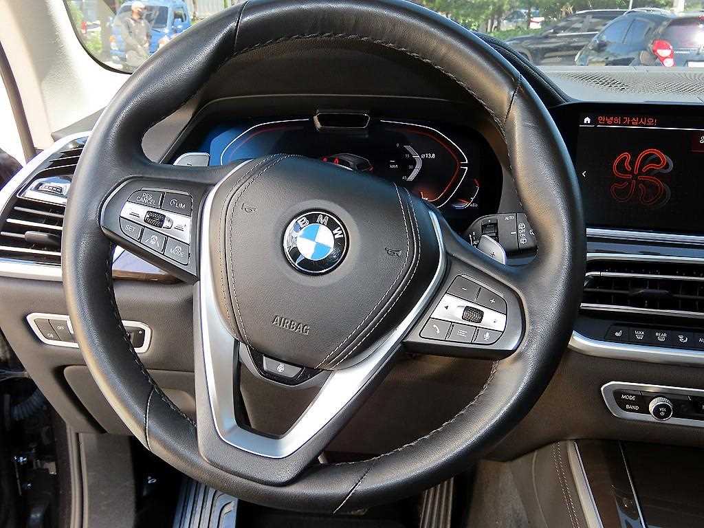 BMW X5 - Vista 8