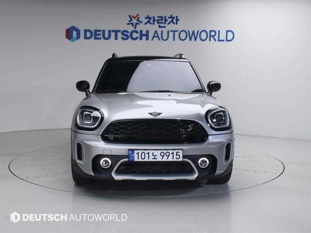 Mini Countryman - Vista 3