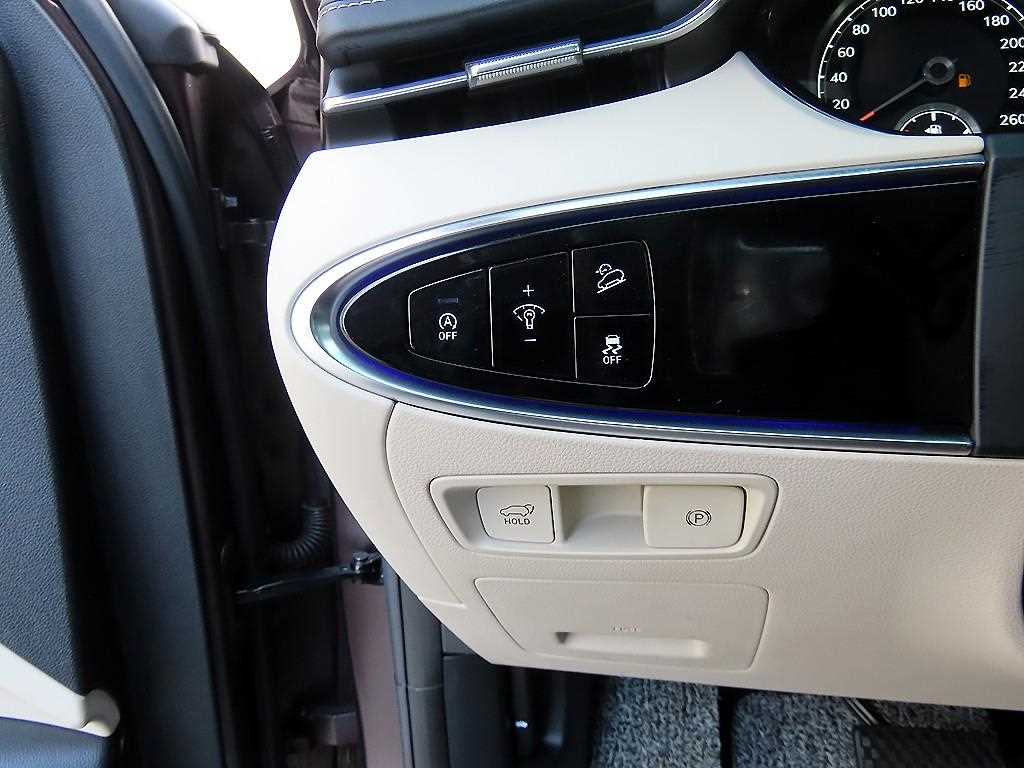 Genesis GV70 - Vista 12