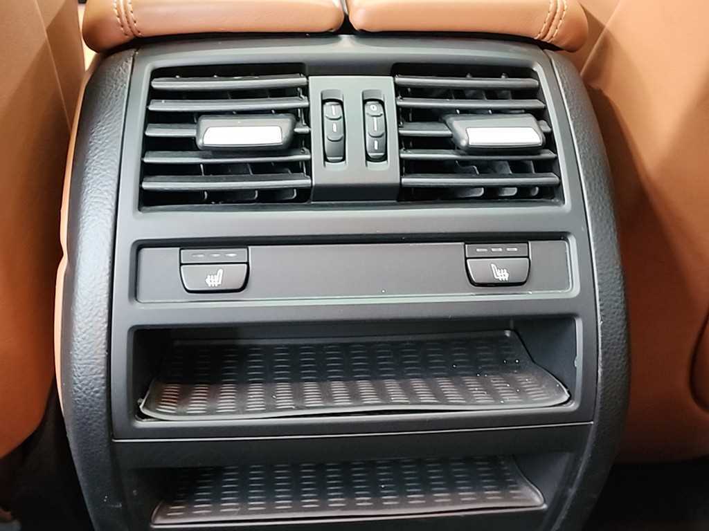 BMW 5 Series 2016 Negro - Importación desde Corea - HF Imports Iquique - Foto 13