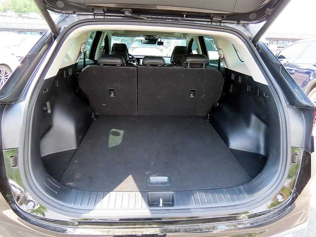 KIA Sportage 2022 Negro - Importación desde Corea - HF Imports Iquique - Foto 18