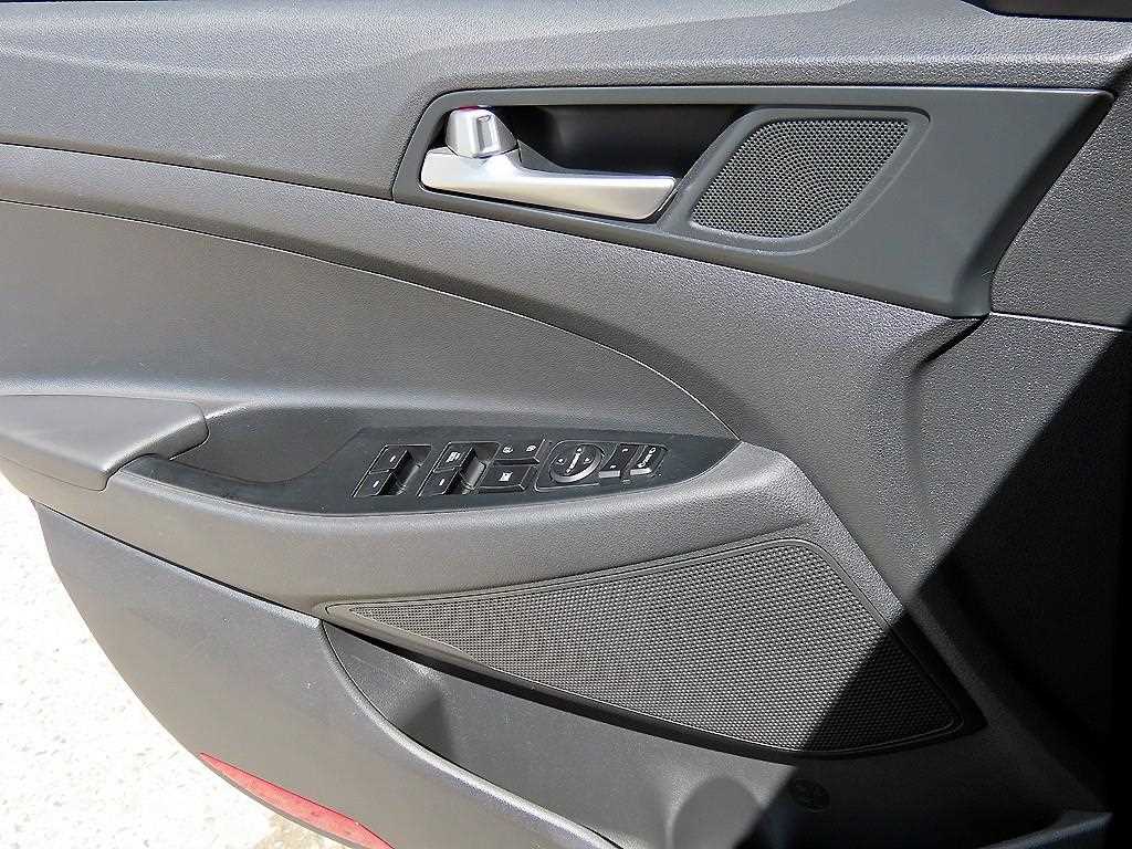 HYUNDAI Tucson - Vista 11