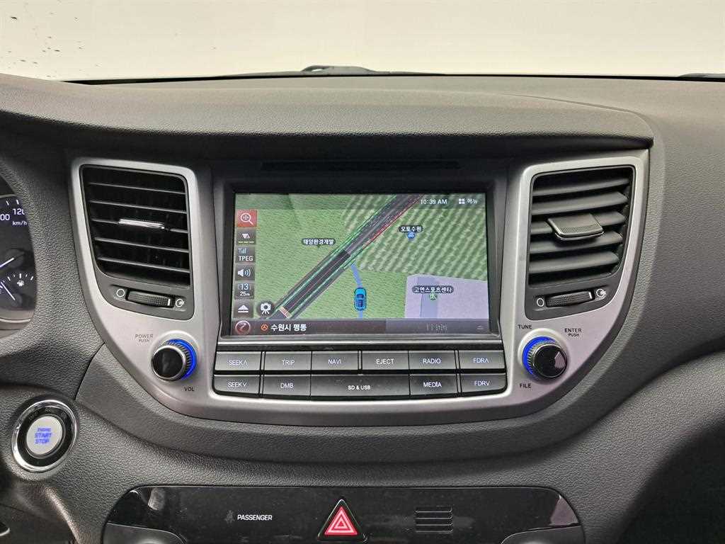 HYUNDAI Tucson - Vista 9