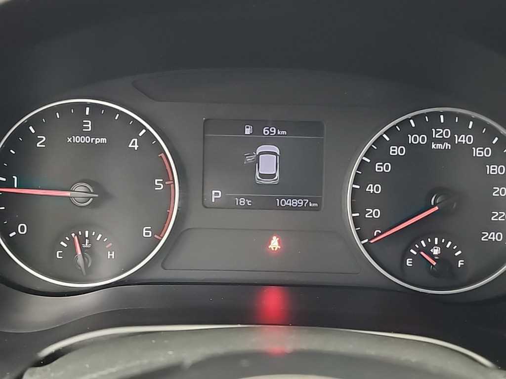 KIA Seltos - Vista 7
