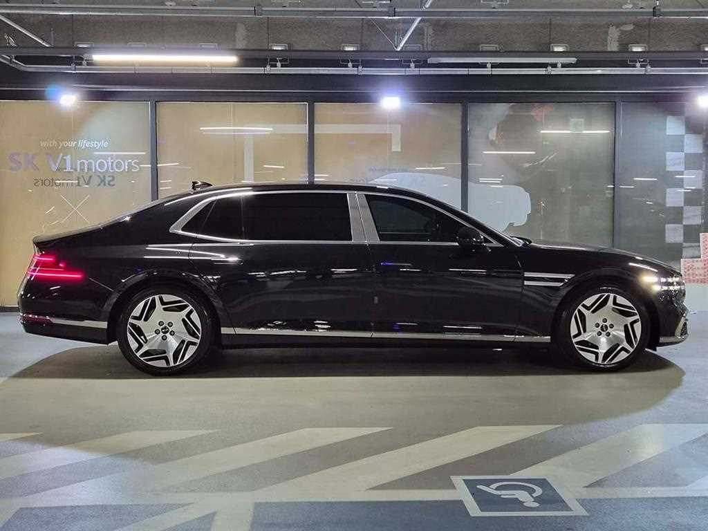 Genesis G90 - Vista 3