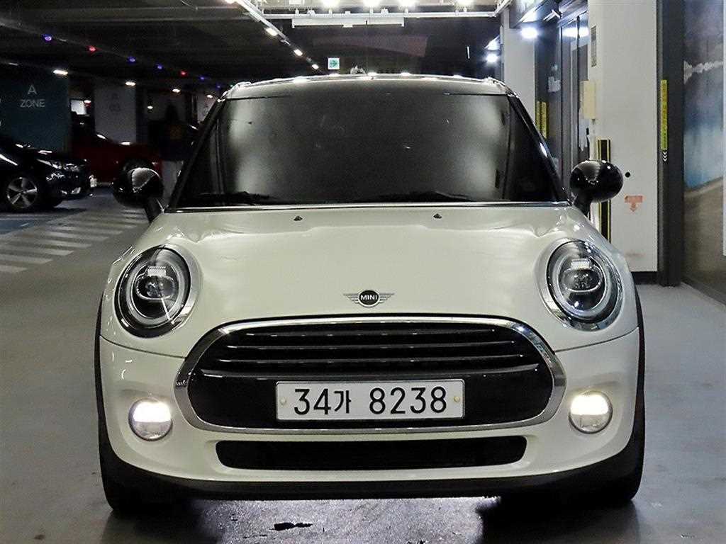 Mini Cooper - Vista 2