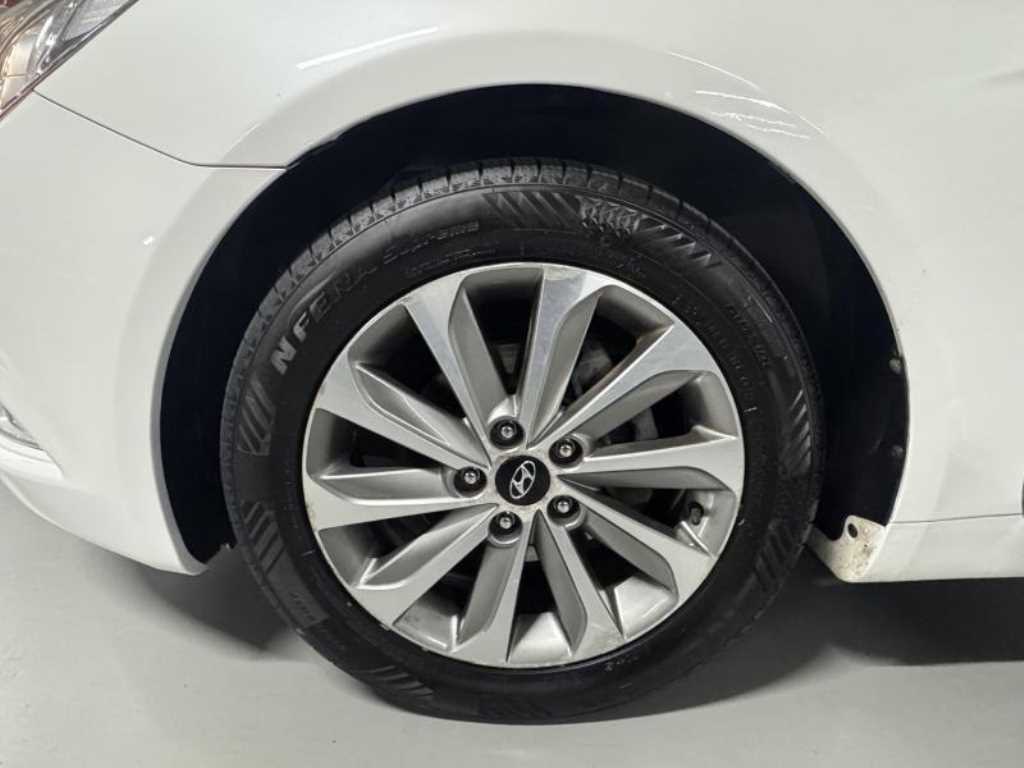HYUNDAI Sonata 2013 Blanco - Importación desde Corea - HF Imports Iquique - Foto 20