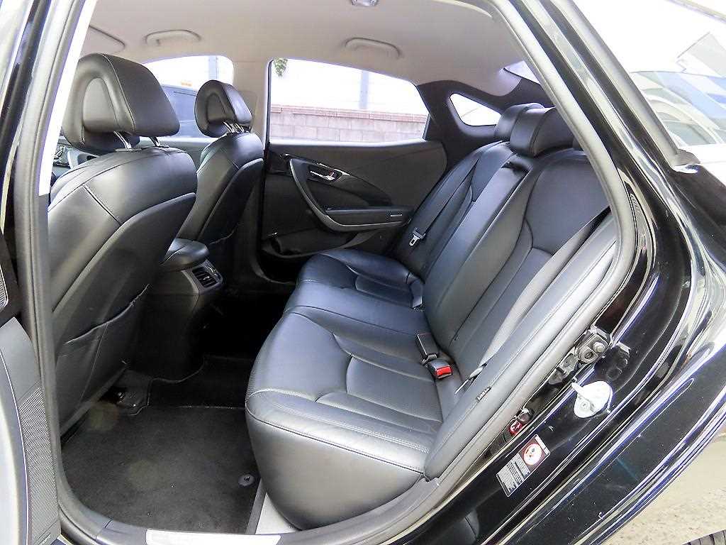 HYUNDAI Grandeur - Vista 6