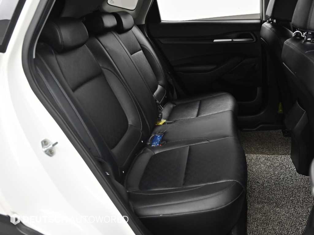 KIA Seltos - Vista 12