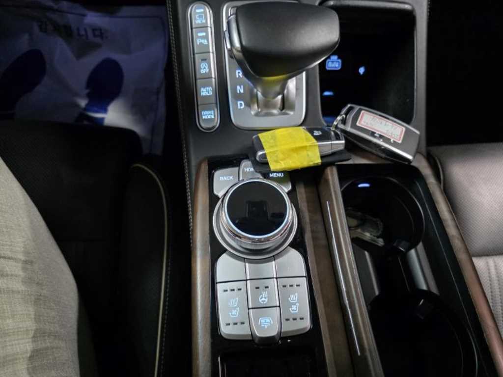 Genesis G90 2020 Negro - Importación desde Corea - HF Imports Iquique - Foto 16