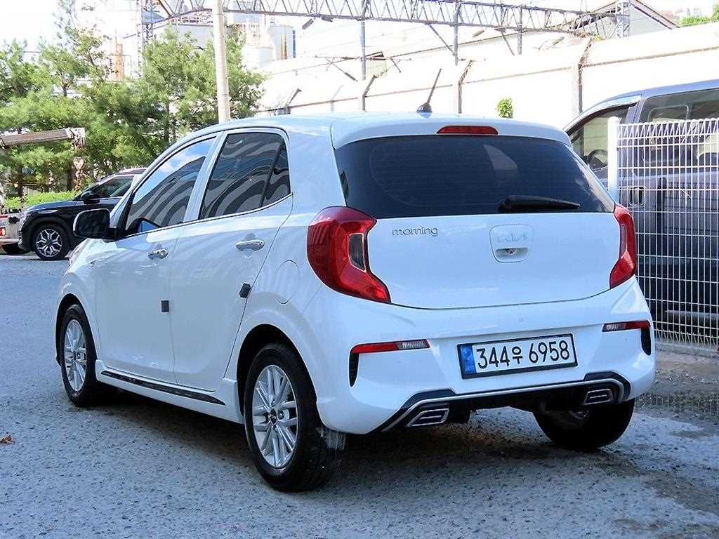 KIA Morning - Vista 3