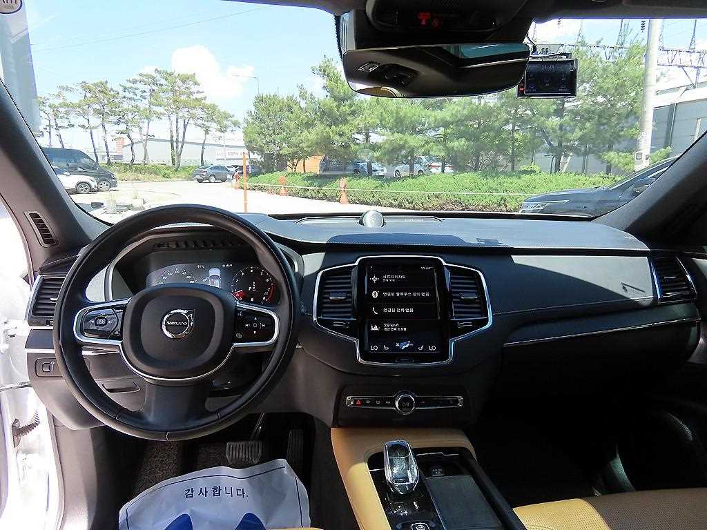 Volvo XC90 - Vista 7