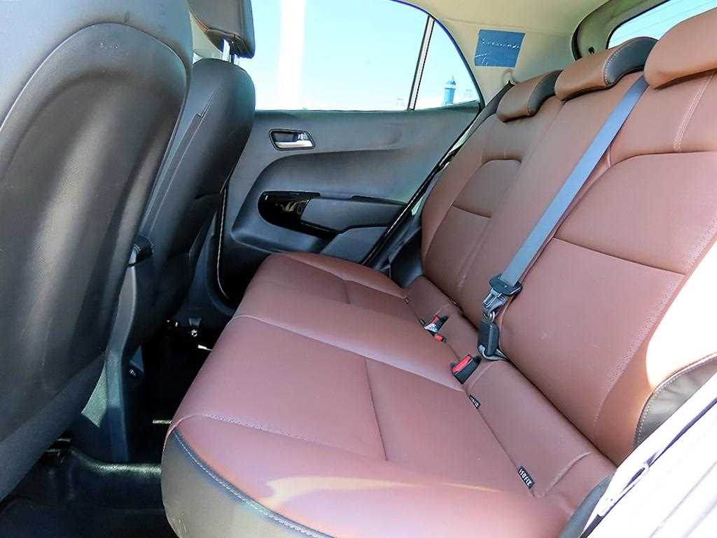 KIA Morning - Vista 6