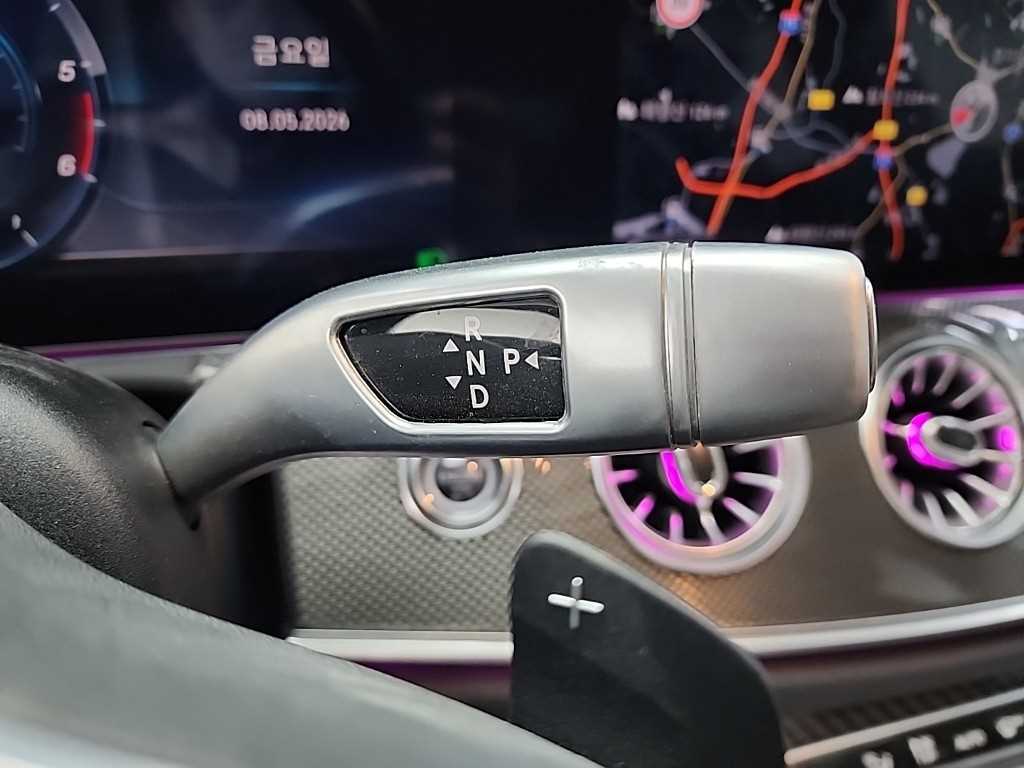 Mercedes Benz CLS Class - Vista 8