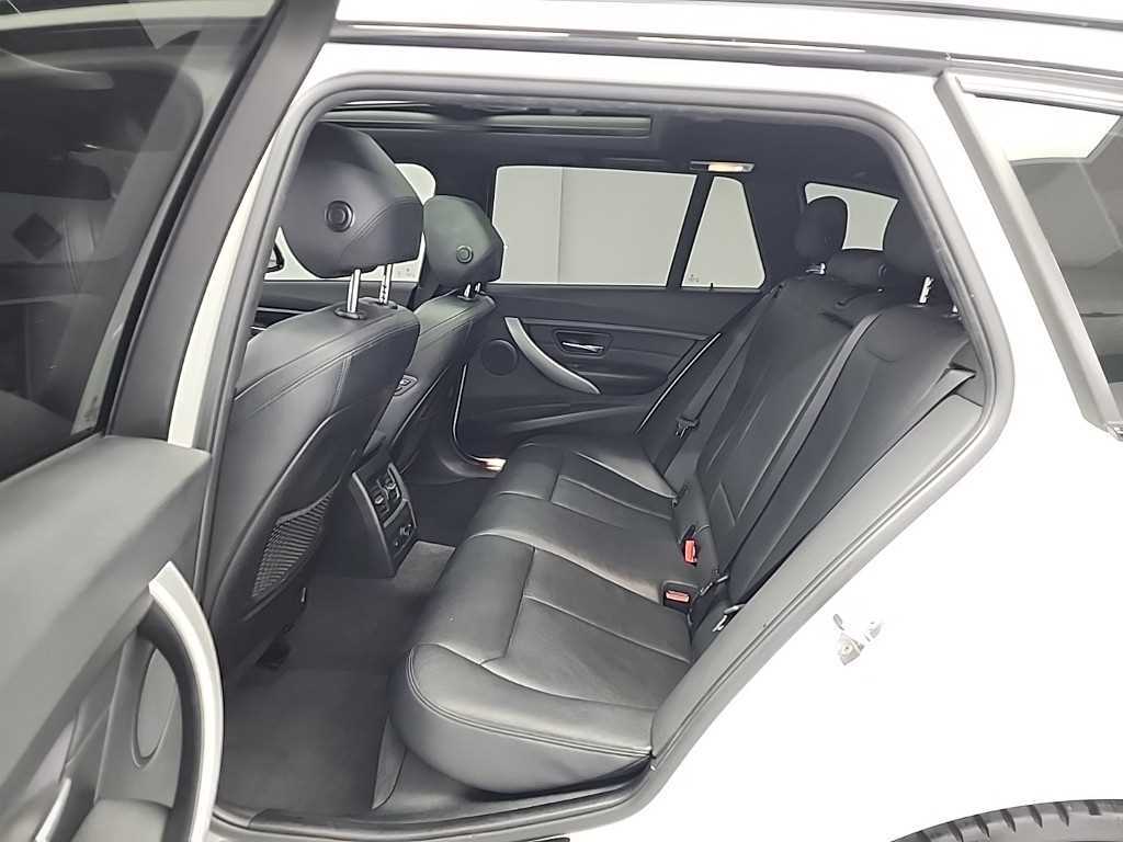 BMW 3 series - Vista 12