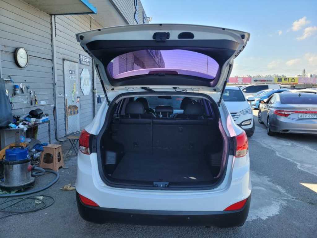 HYUNDAI Tucson - Vista 6
