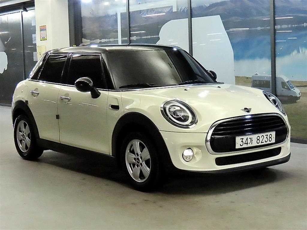 Mini Cooper 2019 Blanco - Importación desde Corea - HF Imports Iquique - Foto 1
