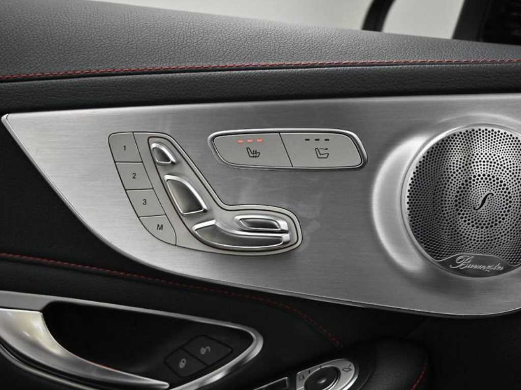 Mercedes Benz C Class 2019 Negro - Importación desde Corea - HF Imports Iquique - Foto 17