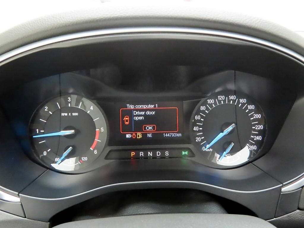 Ford Mondeo - Vista 5